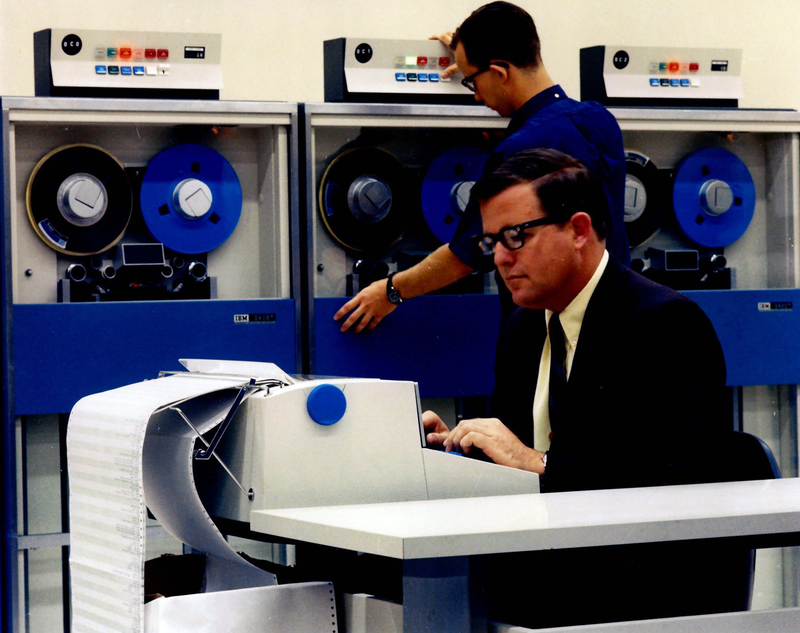 Illustration for article titled Newly Declassified Photos Show The Crewed USAF Spy Spacecraft That Almost Was